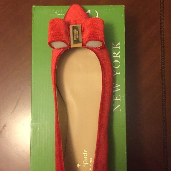 NIB Kate Spade Red Flats Velvet Size 8.5 - Picture 2 of 8